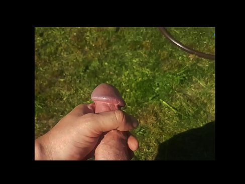 ❤️ Hot hottie gets kanyang pink puki fucked at cums sa isang pumulandit sa isang summer garden ☑ Anal video sa tl.eggporncomics.ru ❌️❤
